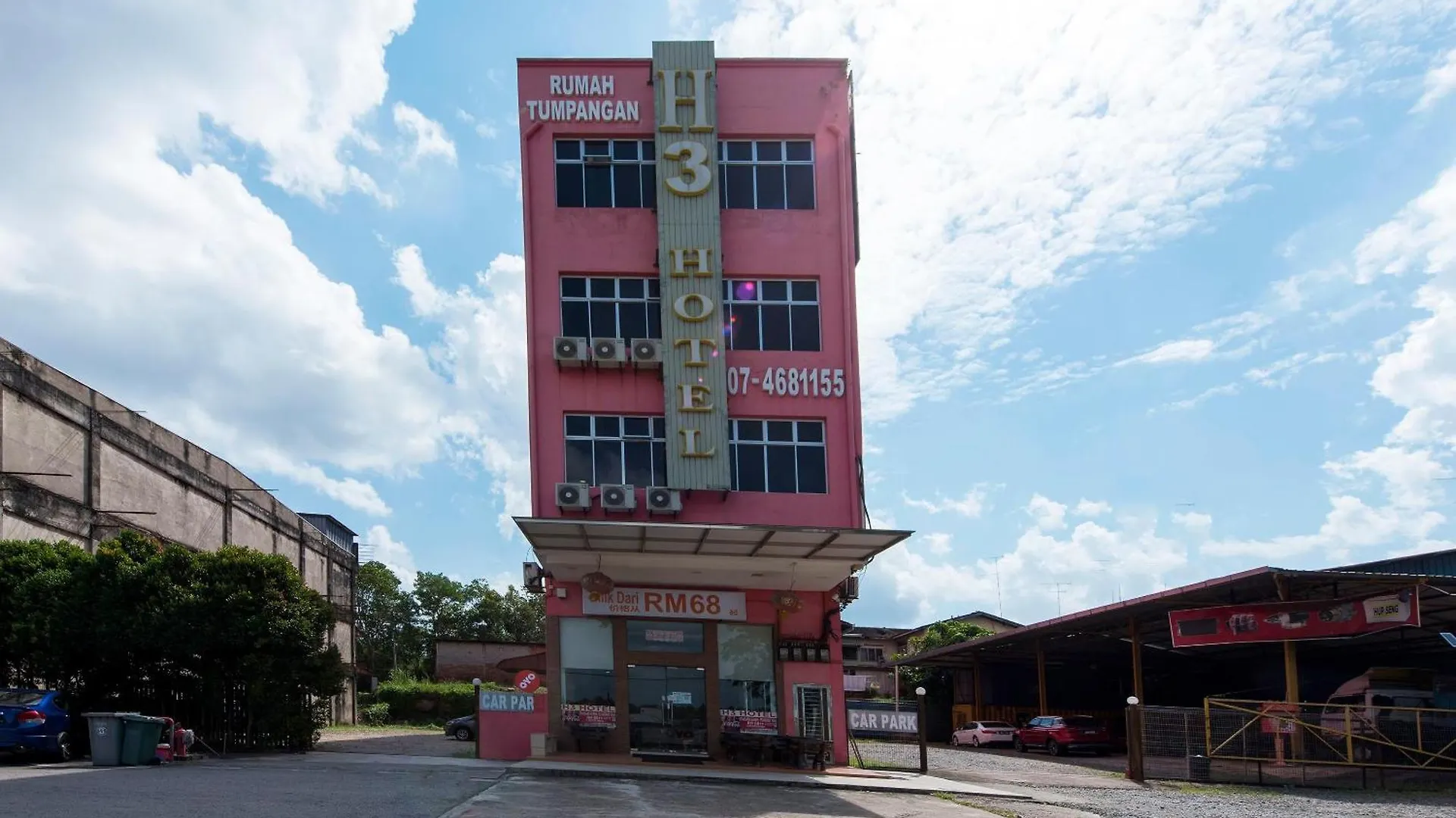 Super Oyo 90385 H3 Hotel location