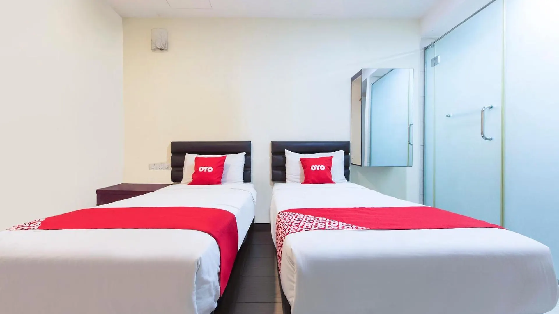Super Oyo 90385 H3 Hotel Yong Peng 2*,  Malaysia