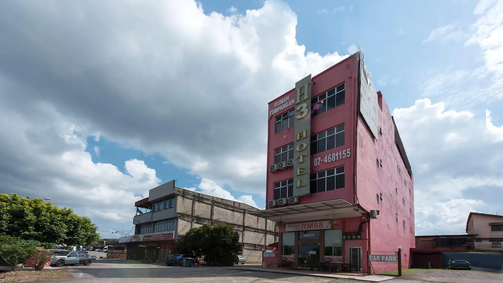 Super Oyo 90385 H3 Hotel Yong Peng